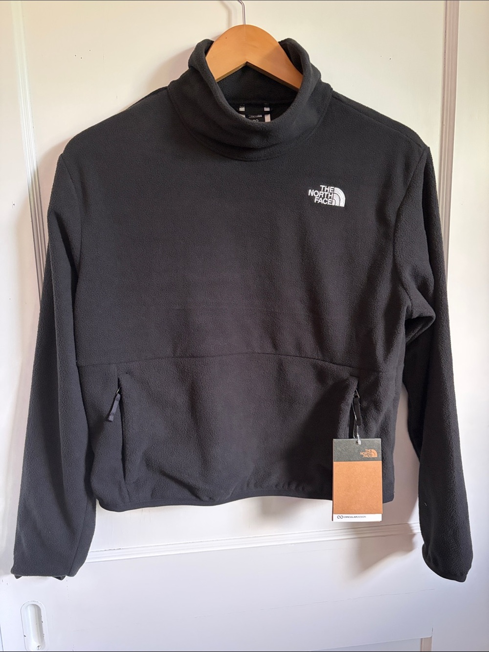 The North Face Black Funnel Neck Fleece Pullover - XS